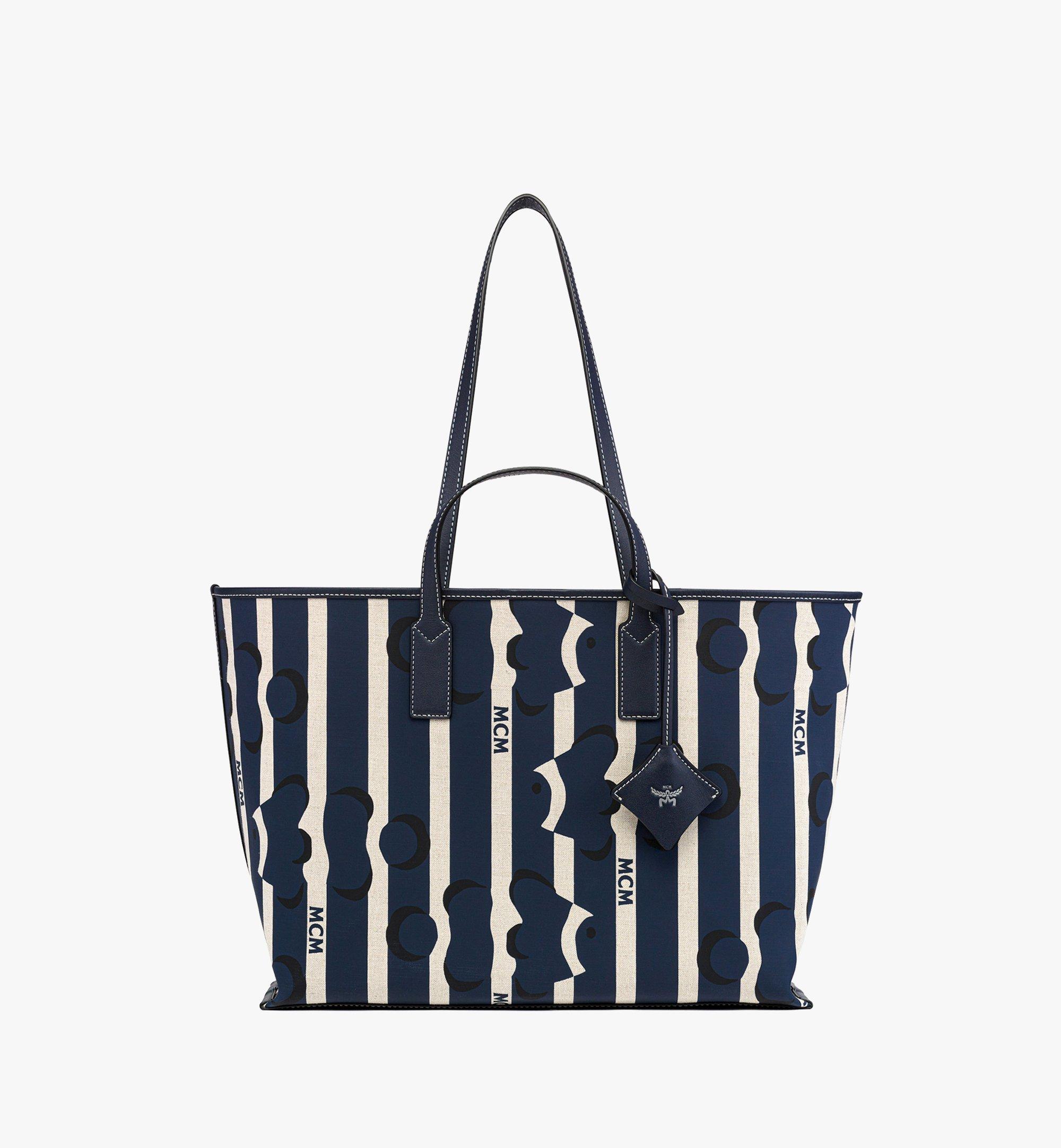 Aren Shopper in Beach Club Canvas 1